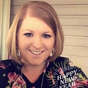 Meet your Posher, Laci